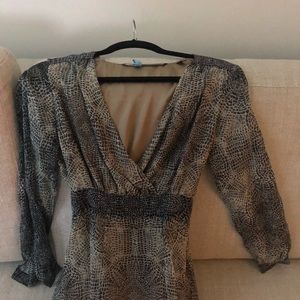 Cynthia Vincent, size S leopard prints